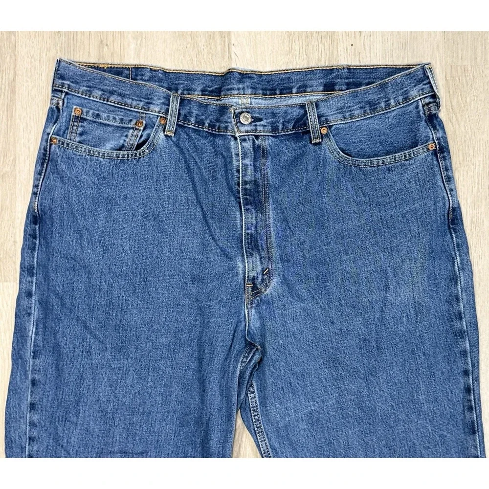 Levis 550 Relaxed Fit Jeans Men Size 42x32 Straight Leg Medium Wash Denim Casual